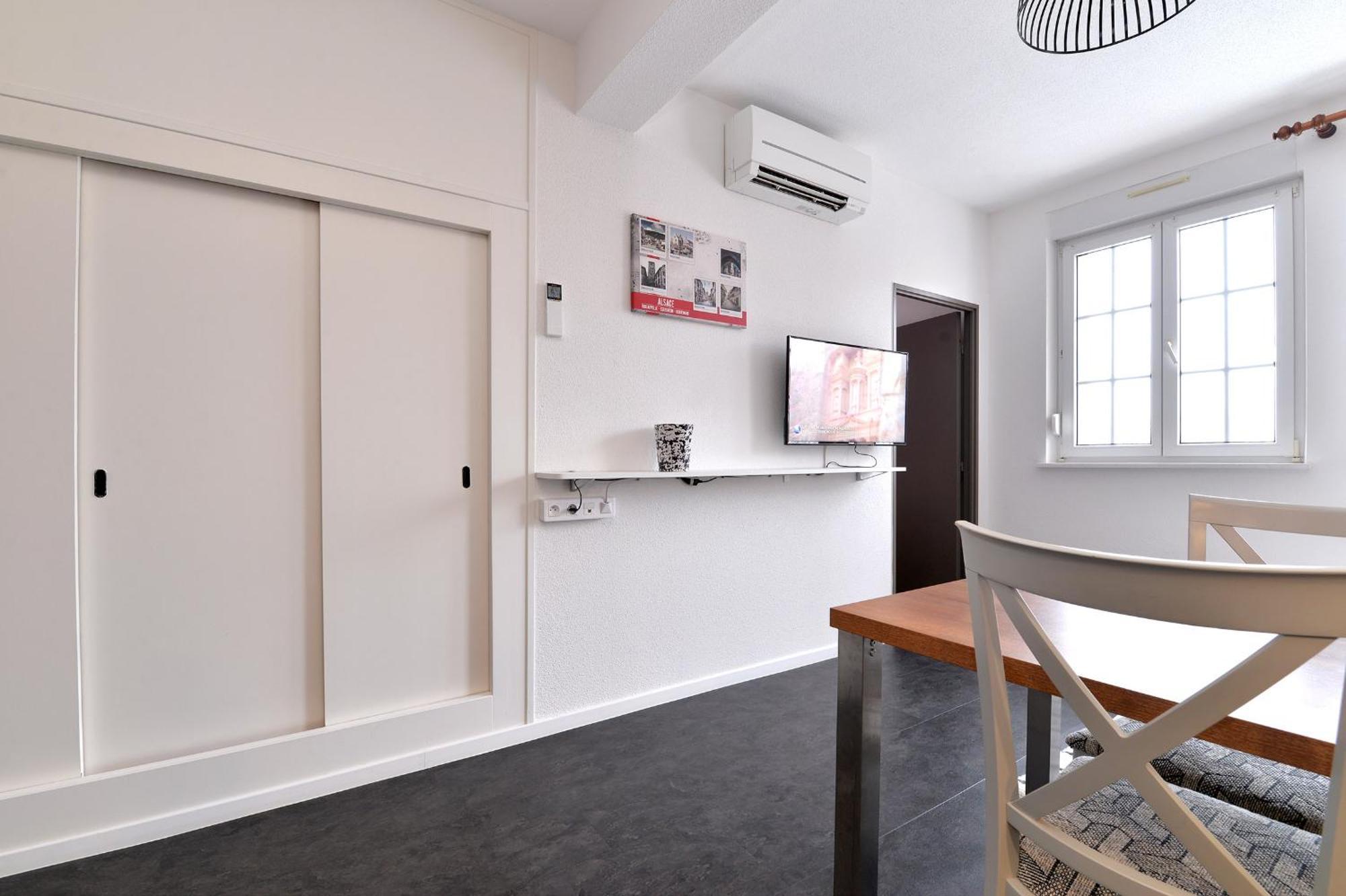 L'Eclos Des Vignes - Appartements Haut De Gamme Avec Spa Bergheim Phòng bức ảnh